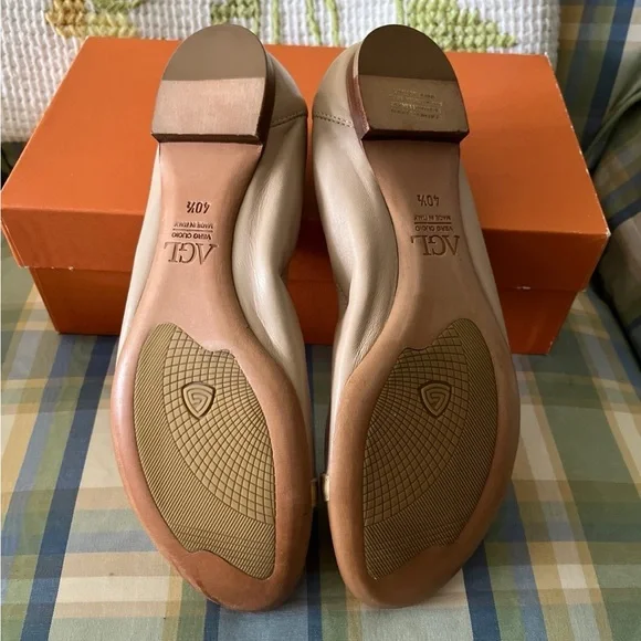 New Attilio Giusti Leombruni beige chain ballet flat shoes 9.5 - Picture 4 of 4